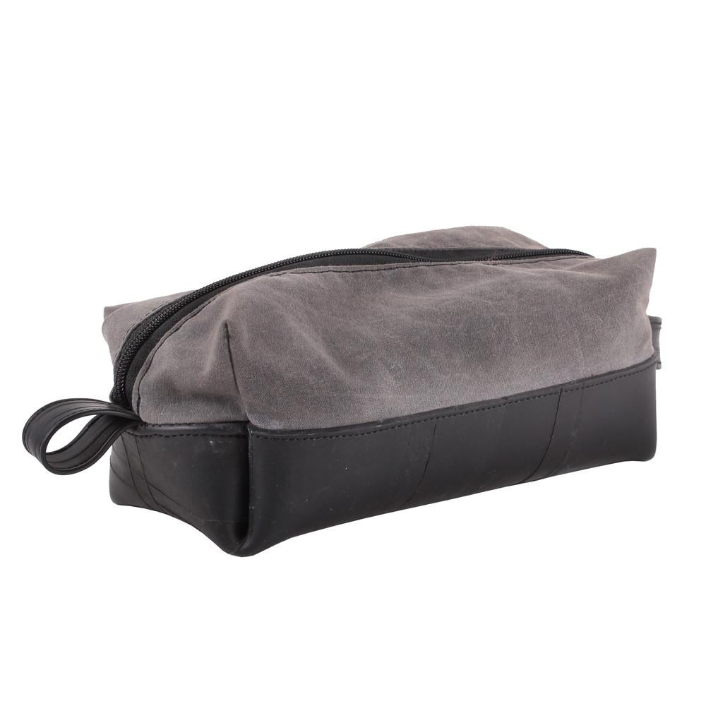 Becker leather travel kit U-shaped easy open zipper – Boconi Bags & Leather  Goods