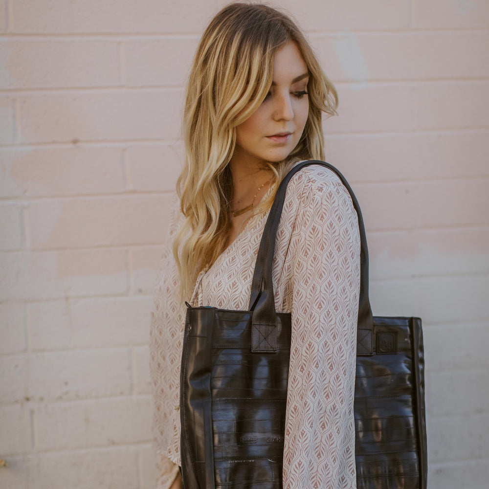 Rainier Zip Top Shoulder Bag